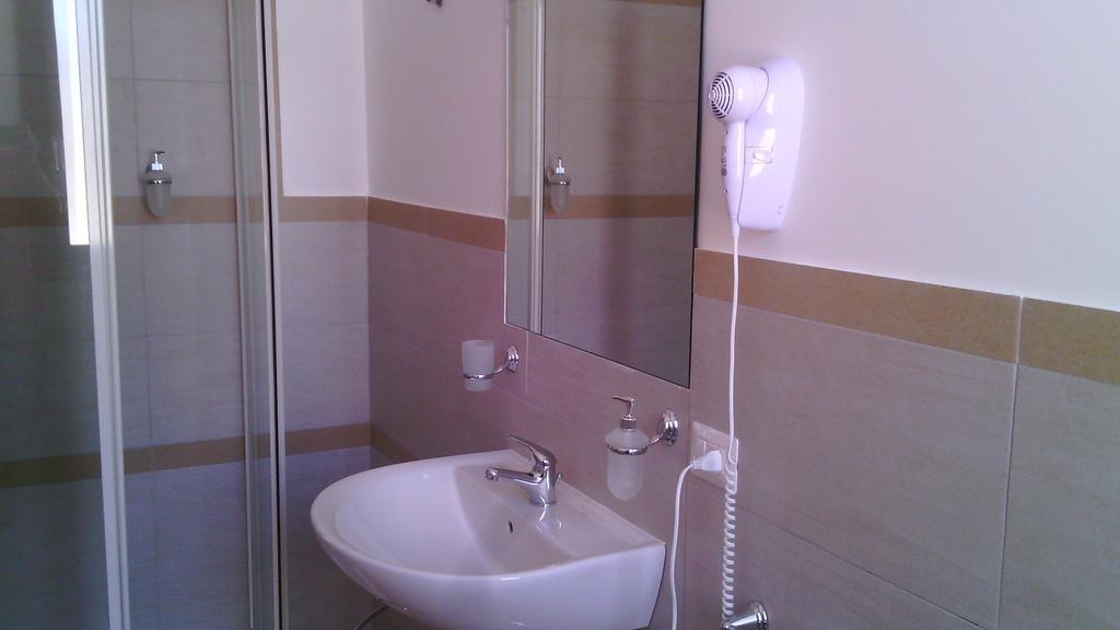 Aquilone Apartment Castelluzzo Ruang foto