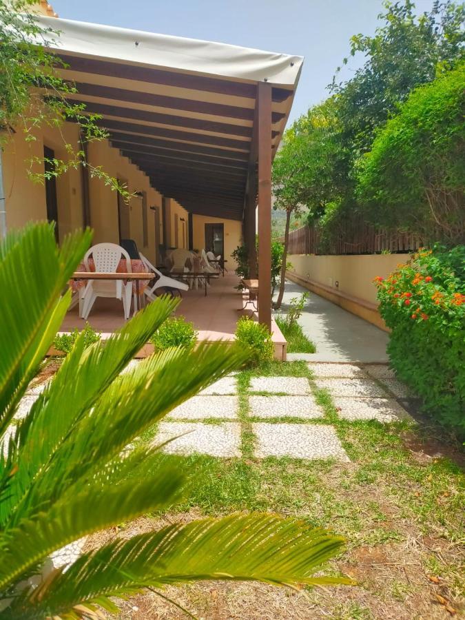 Aquilone Apartment Castelluzzo Bagian luar foto
